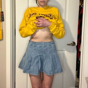 Forever 21 denim pleated mini skirt size medium